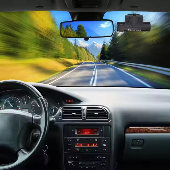 Super Mini Size Save Installation Time Taxi Van Fleet Management 4G GPS Mobile DVR